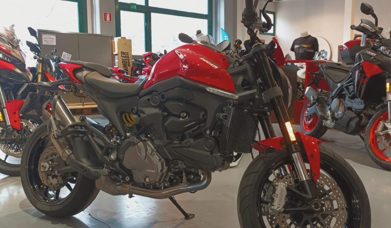 DUCATI MONSTER + 937