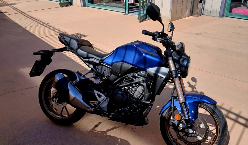 HONDA CB 300 R