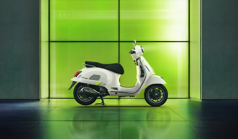 VESPA GTS 300 SUPER